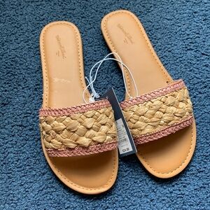 Women’s Sandals Size 7 1/2